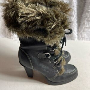 Aldo lace up ankle boots heels with brown faux fur cuffs size 38